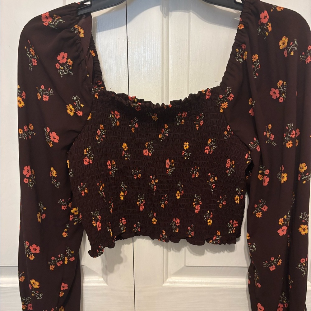 Love Tree cropped Floral Smocked Brown peasant style top size small
